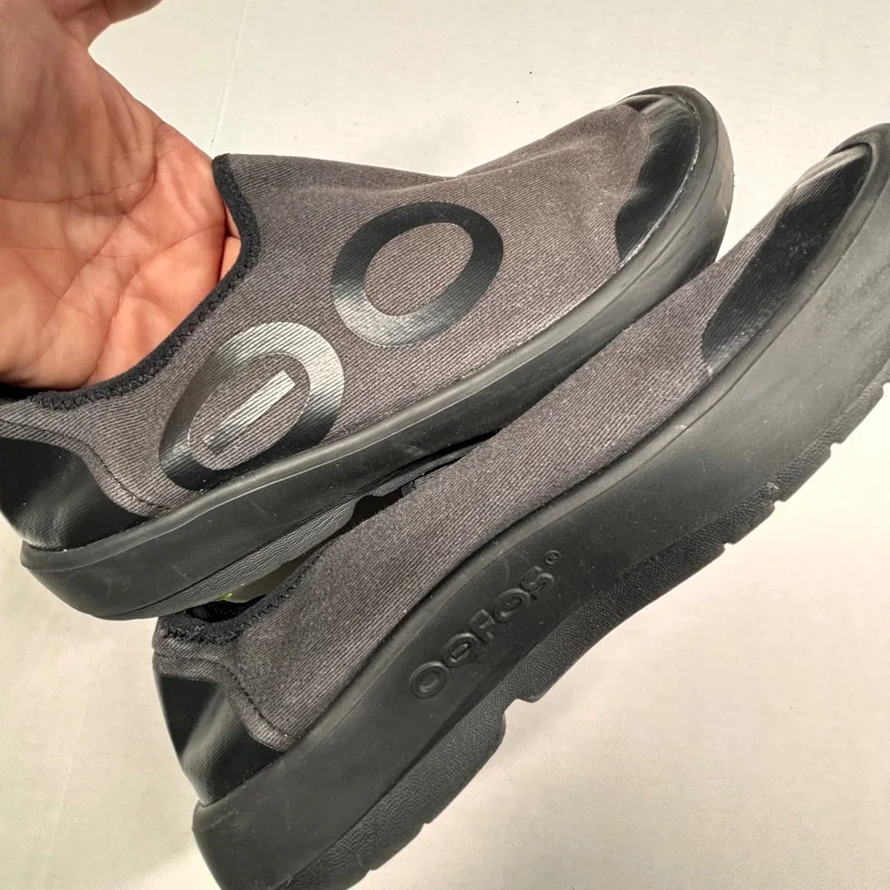 OOFOS OOmg eeZee Low Slip-On Shoes Recovery Comfort Sneakers Mens 10.5 EU 43.5